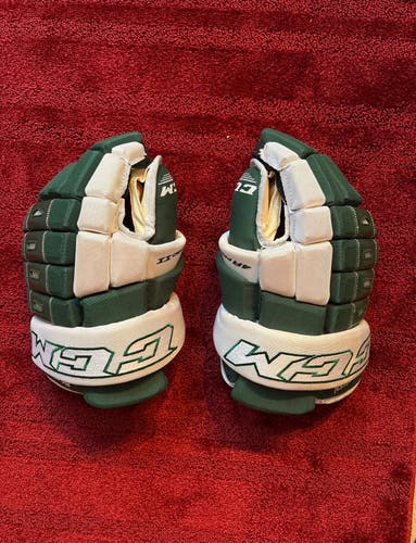 CCM Tacks 4 Roll Pro 2 Gloves 14" (New)