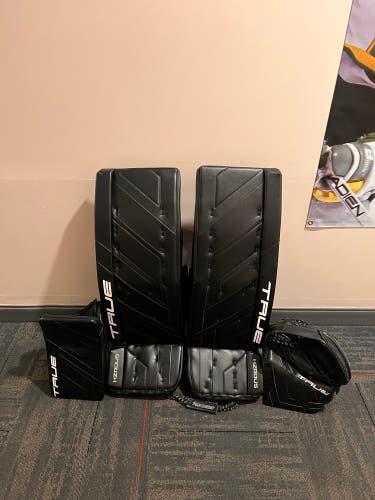 34+2 2025 True HZRDUS 9x4 Regular Goalie Full Set (New)