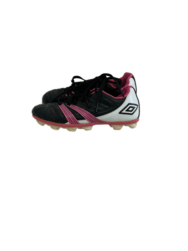 Used Umbro Yth 12 Soccer Cleats 11692-s000135561