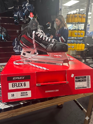 CCM Eflex 6 Goalie Skates Regular Width Size 10 (New)