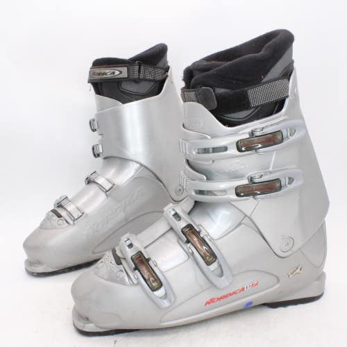 Nordica B7 Ski Boots - Size 12.5 / Mondo 30.5 Used