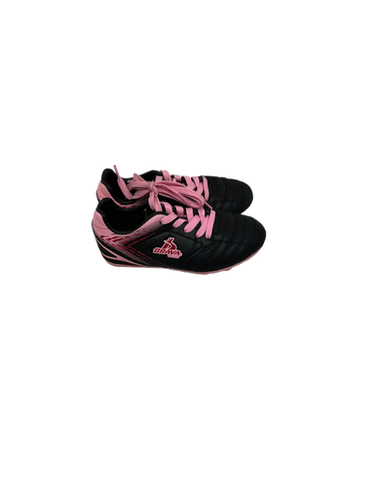 Used Brava Youth 11 Soccer Cleats Black And Pink 11692-s000140474