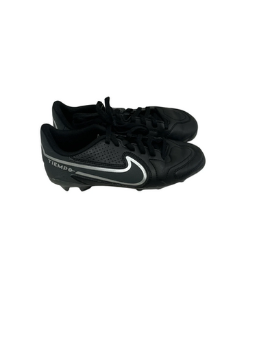 Used Nike Tiempo Jr 1.5 Black Soccer Cleats 11692-s000143026