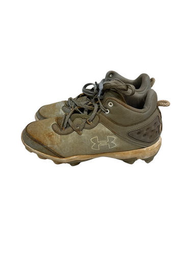 Used Under Armour Harper Jr 5.5 Grey Baseball Cleats 11692-s000144191