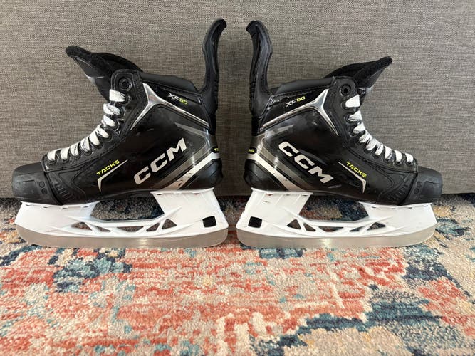 Black CCM Tacks XF 80 Hockey Skates Wide Width 8 (Used) with extra DLC Step Blades (2x)