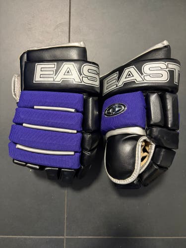 Easton Pro 4 Roll Gloves 14" Pro Stock (Used) early 2000’s Kings colors