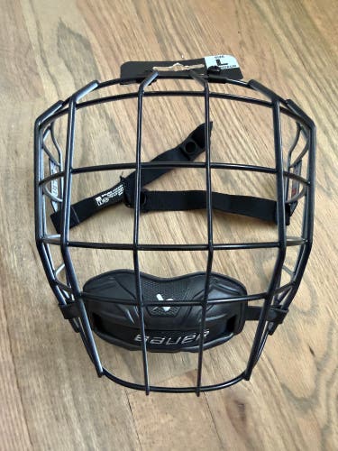 Large Bauer Profile III I2 Facemask Full Cage (New)