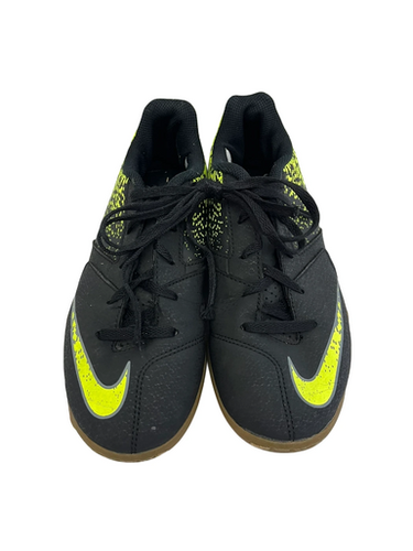 Used Nike Bombax Jr 3.5 Soccer Indoor Soccer Shoes Black And Neon Green 11692-s000149653