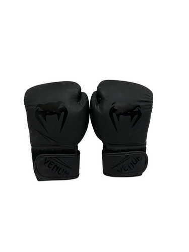 Used Venum Challenger 3.0 Junior Boxing Gloves 11692-s000150384