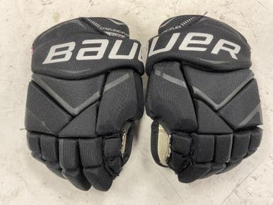 Used Bauer Vapor X700 Junior Gloves Black And Red 11" 11855-s000204498