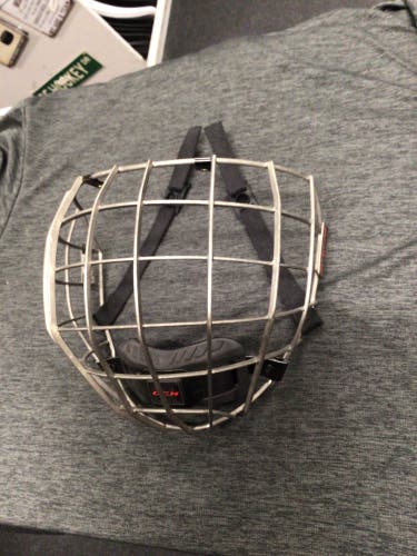 Small CCM FitLite FL40 Full Cage (Used)