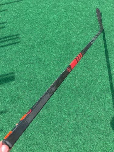 Intermediate Warrior Novium Pro Hockey Stick Left Hand W28 55 Flex (New)