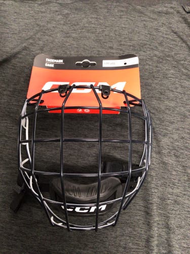 Medium CCM Oreo FM580 Full Cage (New)