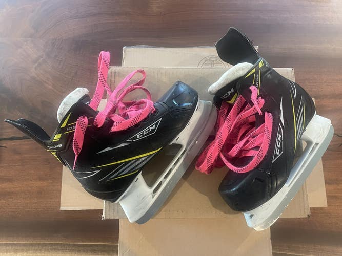 Black/Yellow CCM Tacks 1092 Hockey Skates Regular Width 12 (Used)