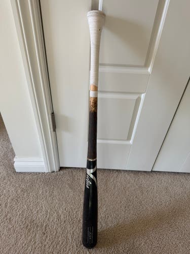 2018 Victus Pro Reserve JC24 Maple BBCOR Certified Bat (-3) 30 oz 33" (Used)