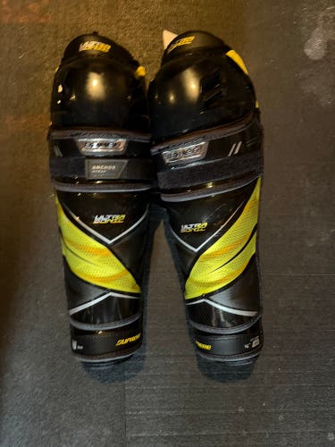 Senior Bauer Supreme Ultrasonic 14" Shin Pads (New)