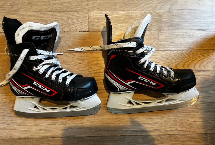CCM JetSpeed FT340 Hockey Skates 13 (Used)