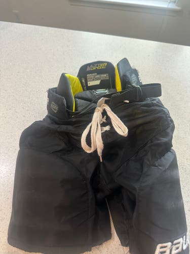 Youth Large Bauer Supreme Ultrasonic Hockey Pants (Used)