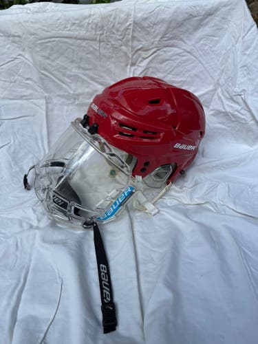 Bauer Re-Akt Helmet Sr. Medium