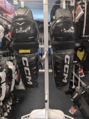 Senior CCM Tacks AS-V 15" Shin Pads (New)