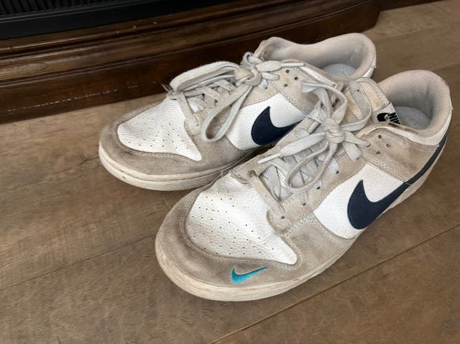 White Men's Size M 12.0 (W 13.0) Adult Nike Shoes (Used)