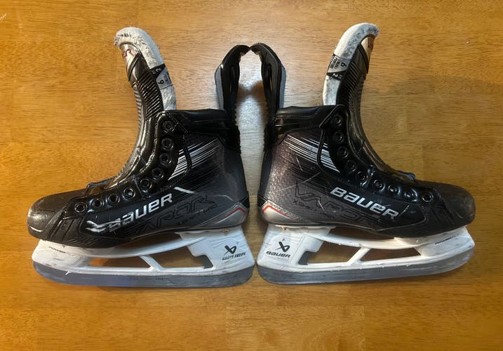Bauer Vapor X Shift Pro Hockey Skates Size 6 (Used)