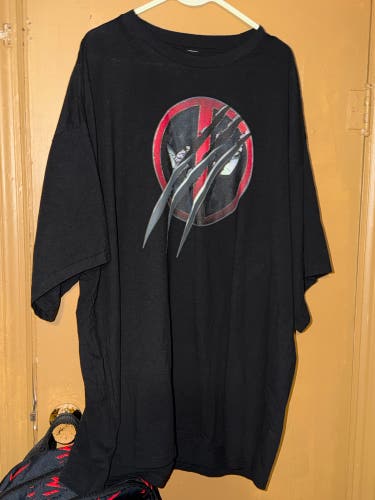 Marvel Deadpool Graphic T Shirt Men’s Size 3XL Used Pre Owned Short Sleeve Tee