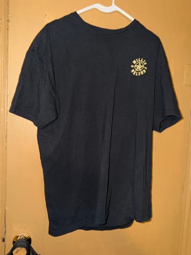 Buck Wear Willie Nelson Graphic Short Sleeve T Shirt Men’s Size 2XL Used Pre Owned