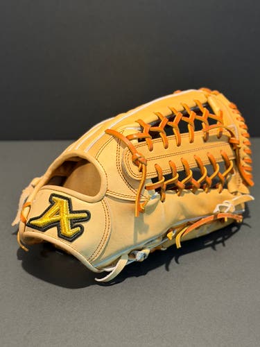 Rare Japanese NWOTs Atoms RH Outfield Baseball Glove 12.75" (New)