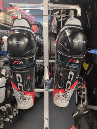 Senior CCM JetSpeed FT6 15" Shin Pads (New)