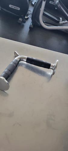 Used Exercise Tricep Handle 11497-s000158144