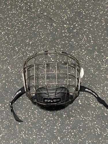 Used Bauer Hockey Wire Mask None Sm 11472-s000135599