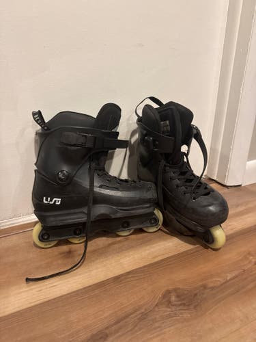 Universal Skate Design aggressive inline skates sway Inline Skates Regular Width Size 8.5 (Used)