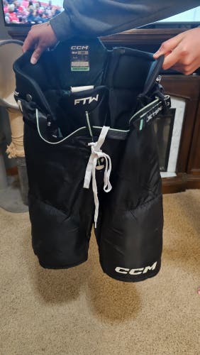 CCM FTW Hockey Pants