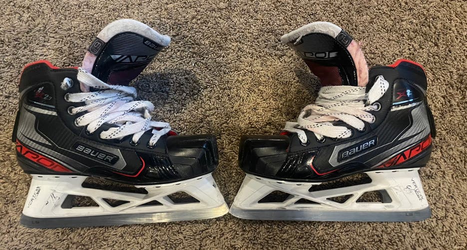 Bauer Vapor X2.7 Hockey Goalie Skates Regular Width 6.5 (Used)