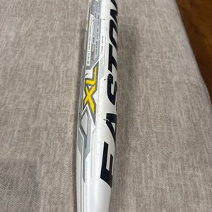 2012 Easton XL1 Composite GREAT WHITE!