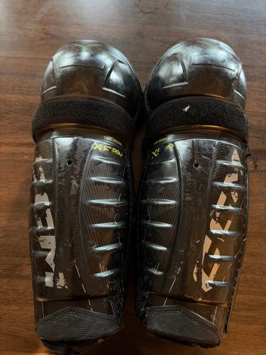 Intermediate CCM Tacks XF Pro 13" Shin Pads (Used)
