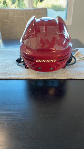 Large Bauer 4500 Helmet (New)