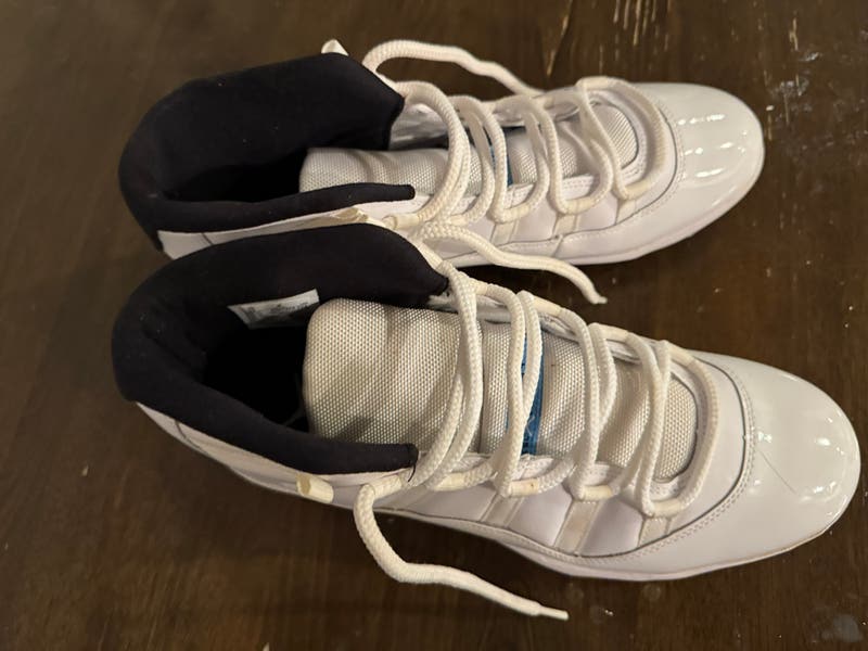 White Men's Size M 12.0 (W 13.0) Adult Jordan JETER LUX RE2PECT