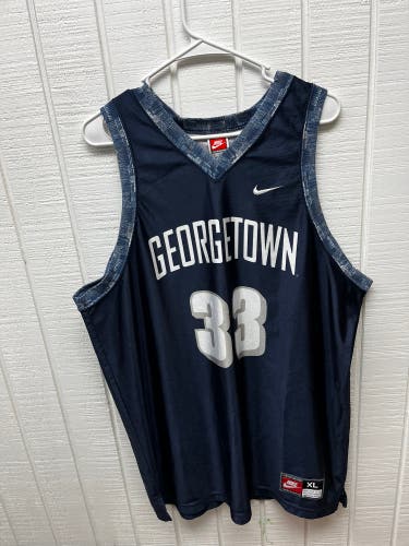 Vintage Nike 1990s Georgetown Men’s XL Basketball Jersey #33 Navy Blue Retro