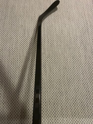 Senior Right Handed Hockey Stick P92 85 Flex (New)