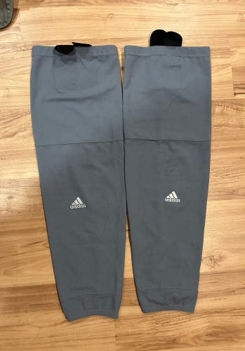 Gray Senior Medium Adidas Socks (New)