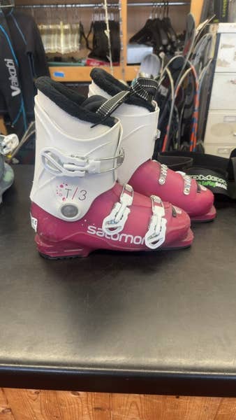 pink salomon ski boots Team T3 and excellent precision at every turn. Salomon S/Pro Supra BOA 105