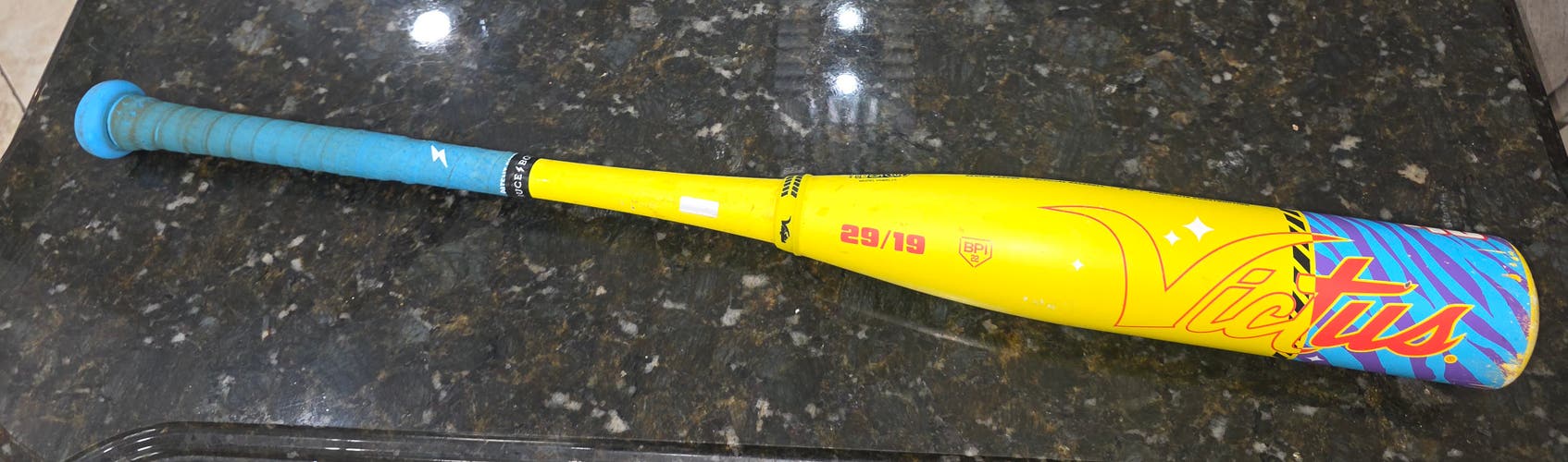 Victus Nova Lit USSSA (-10) 29 / 19 Baseball bat