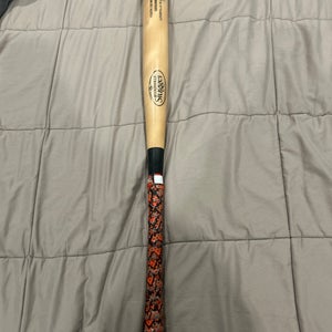 Louisville Slugger Genuine 125 Maple Bat (-6) 24 oz 30" (Used)