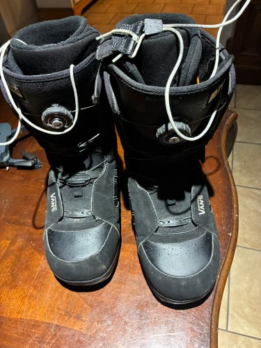 (Used) Vans Encore Boa Lacing System
