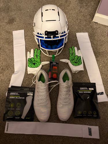 Schutt F7 Helmet, UA blur pro+grip boost gloves+drip