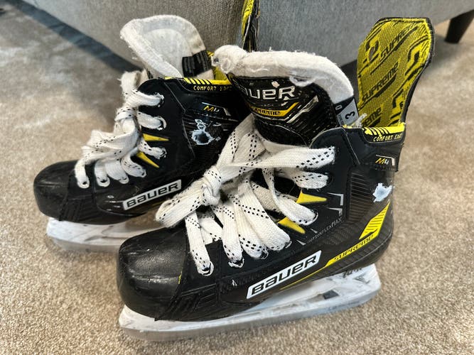 Bauer Supreme M4 Hockey Skates Regular Width Size 3