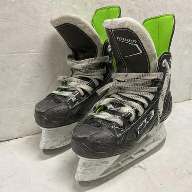 Used Bauer Xls Junior Hockey Skate Junior 01 11855-s000204647