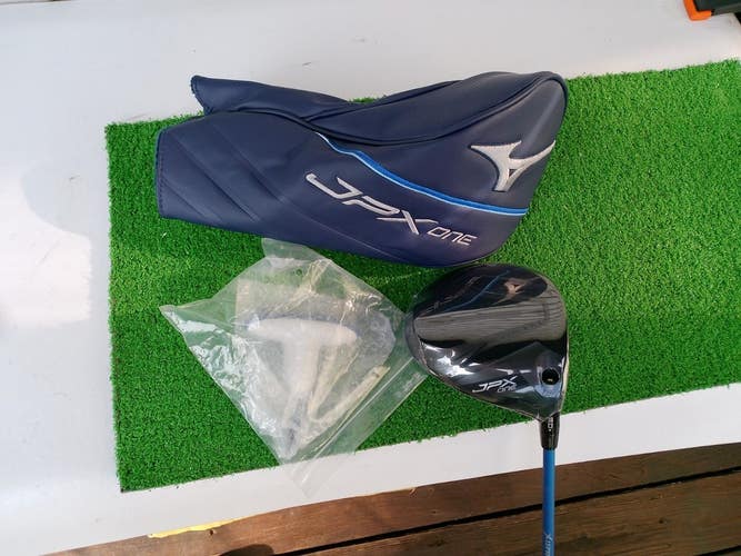MIZUNO JPX ONE 9.0* Driver w/ DENALI 50g 6.0 Stiff Flex Shaft - HC & Tool
